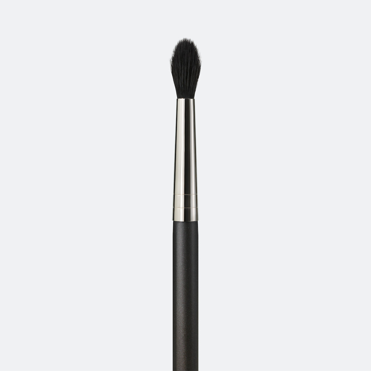 224 SYNTHETIC TAPERED BLENDING BRUSH