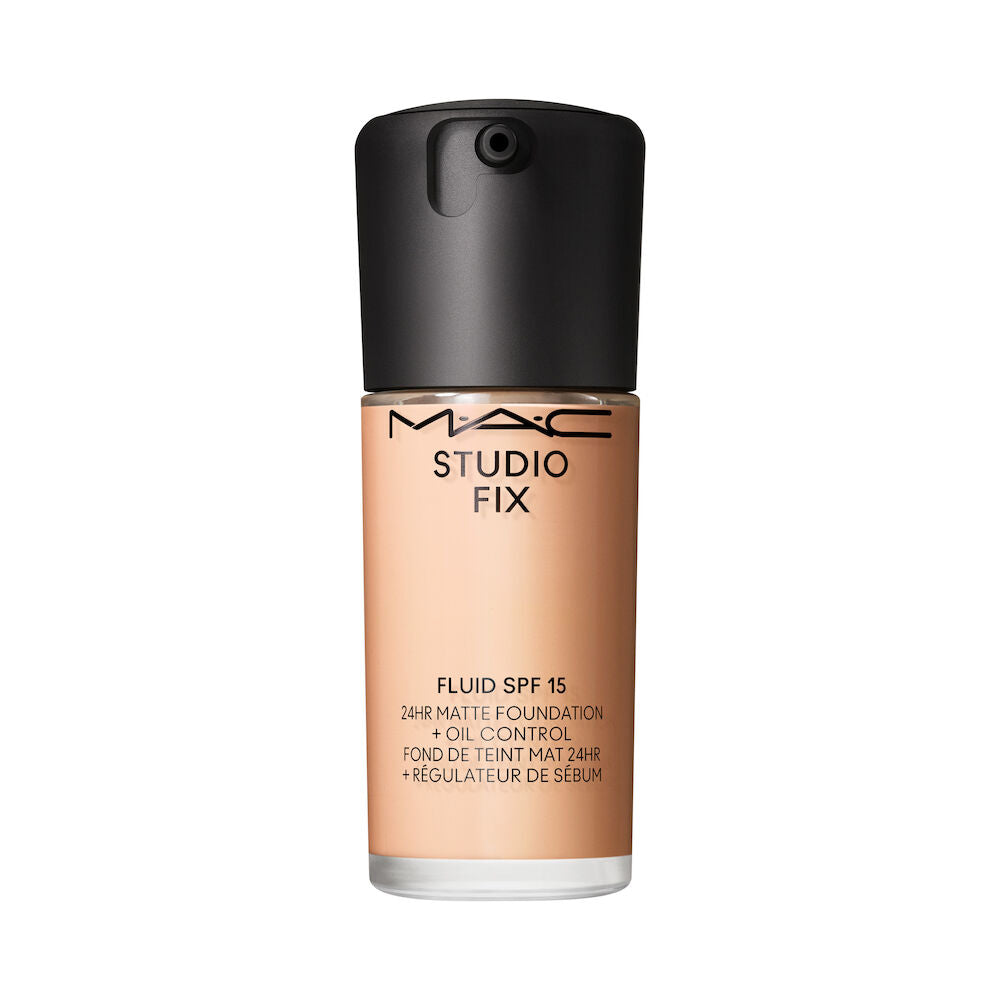 STUDIO FIX FLUID SPF 15 24HR MATTE FOUNDATION + OIL CONTROL